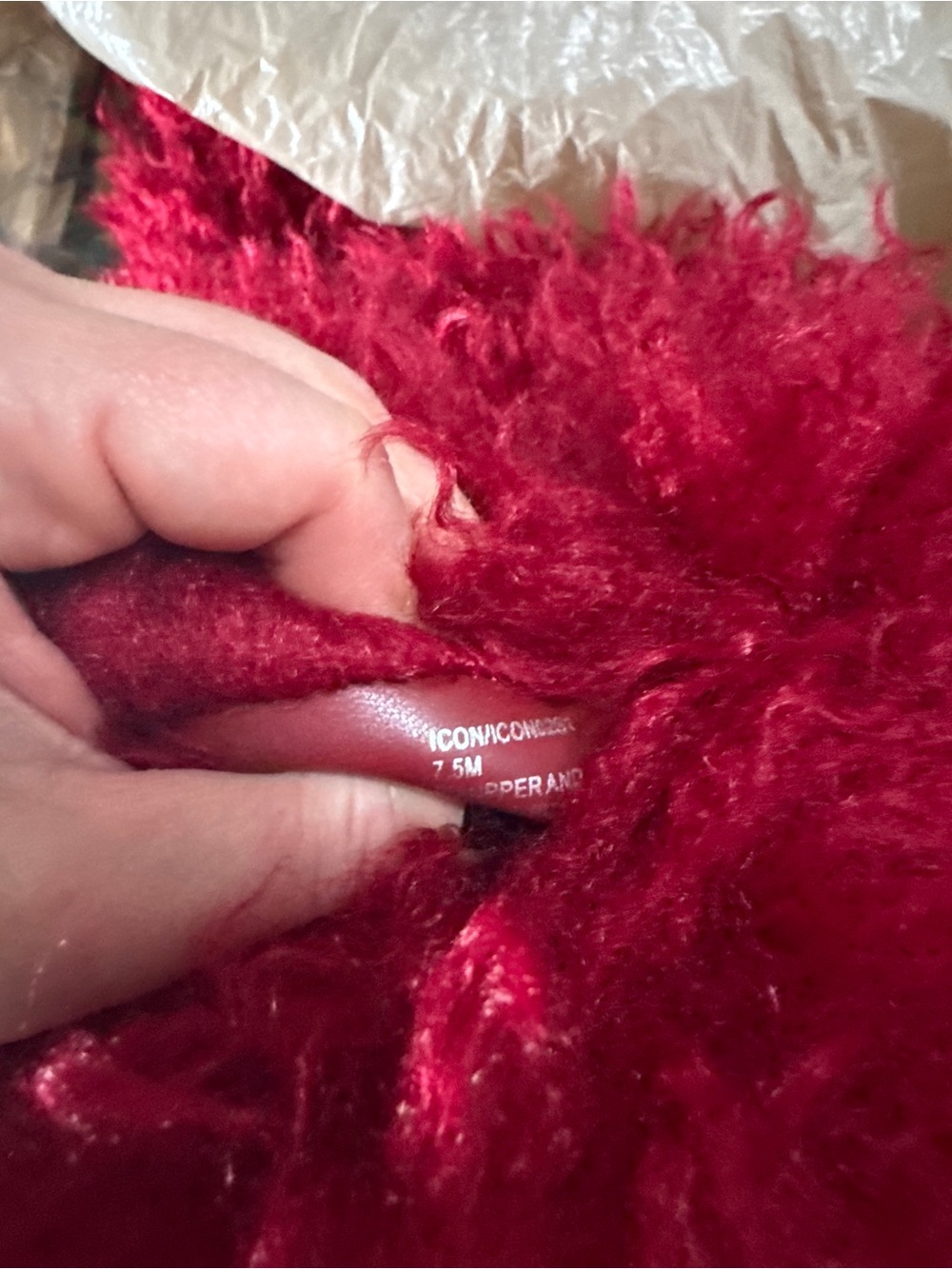 NWT Steve Madden Icon Faux Fur Red Boots Size 7.5 (no original box) - Picture 7 of 10